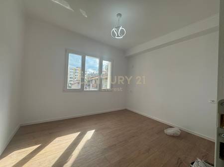 21 DHJETORI, APARTMENT 2+1 FOR SALE!
