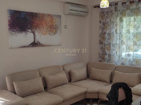 Apartment 1+1 for rent, near "Hotel Fafa", Mali i Robit!
