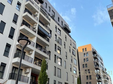 IN AFFITTO APPARTAMENTO 1+1 AL TRIO TOWERS