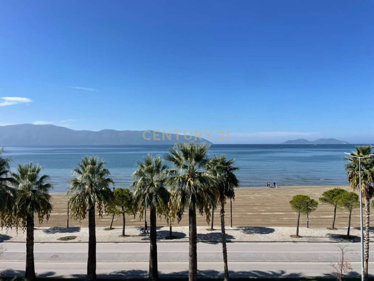 Appartamento 2+1+2 con vista mare in affitto