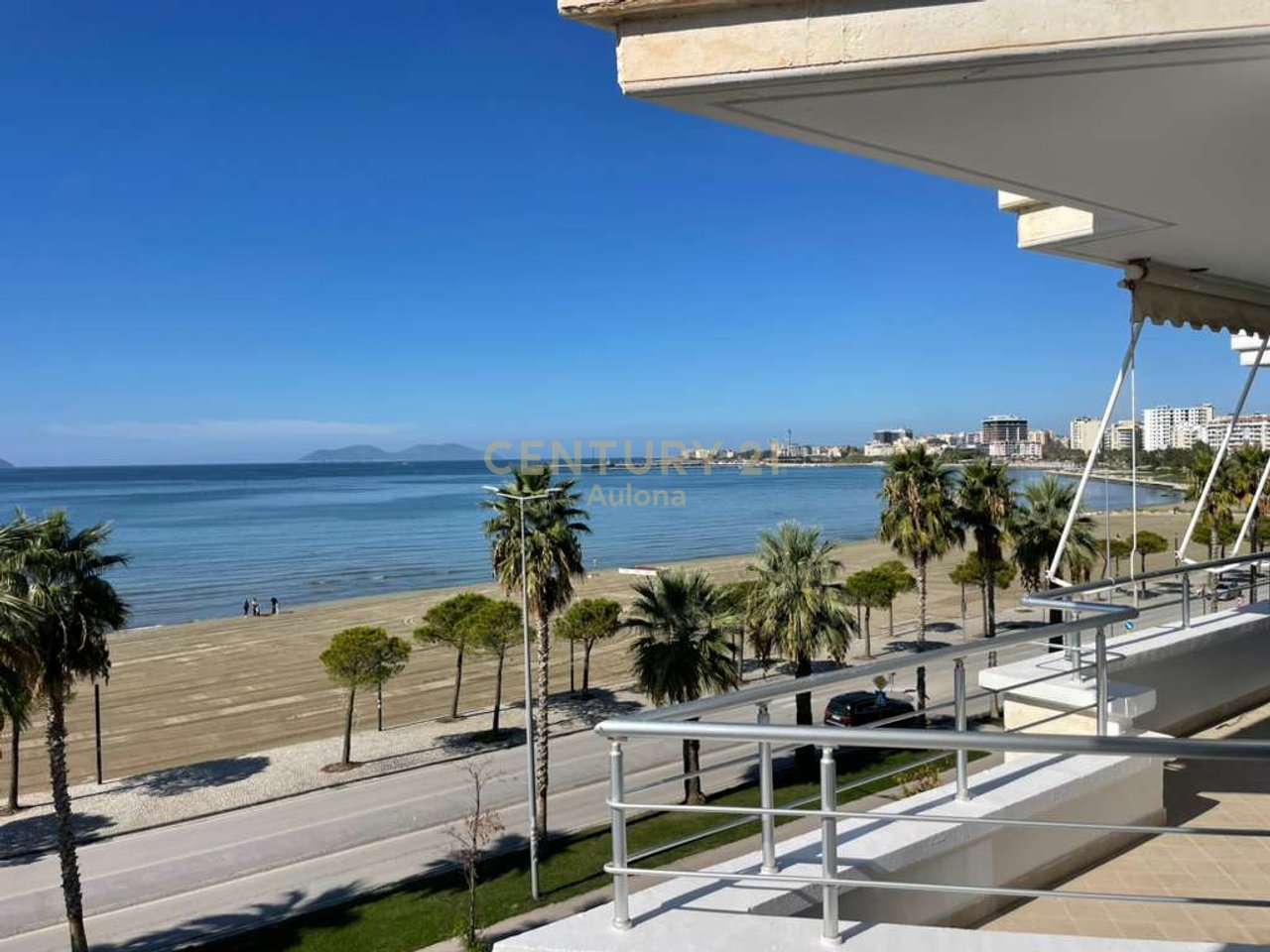 Appartamento 2+1+2 con vista mare in affitto