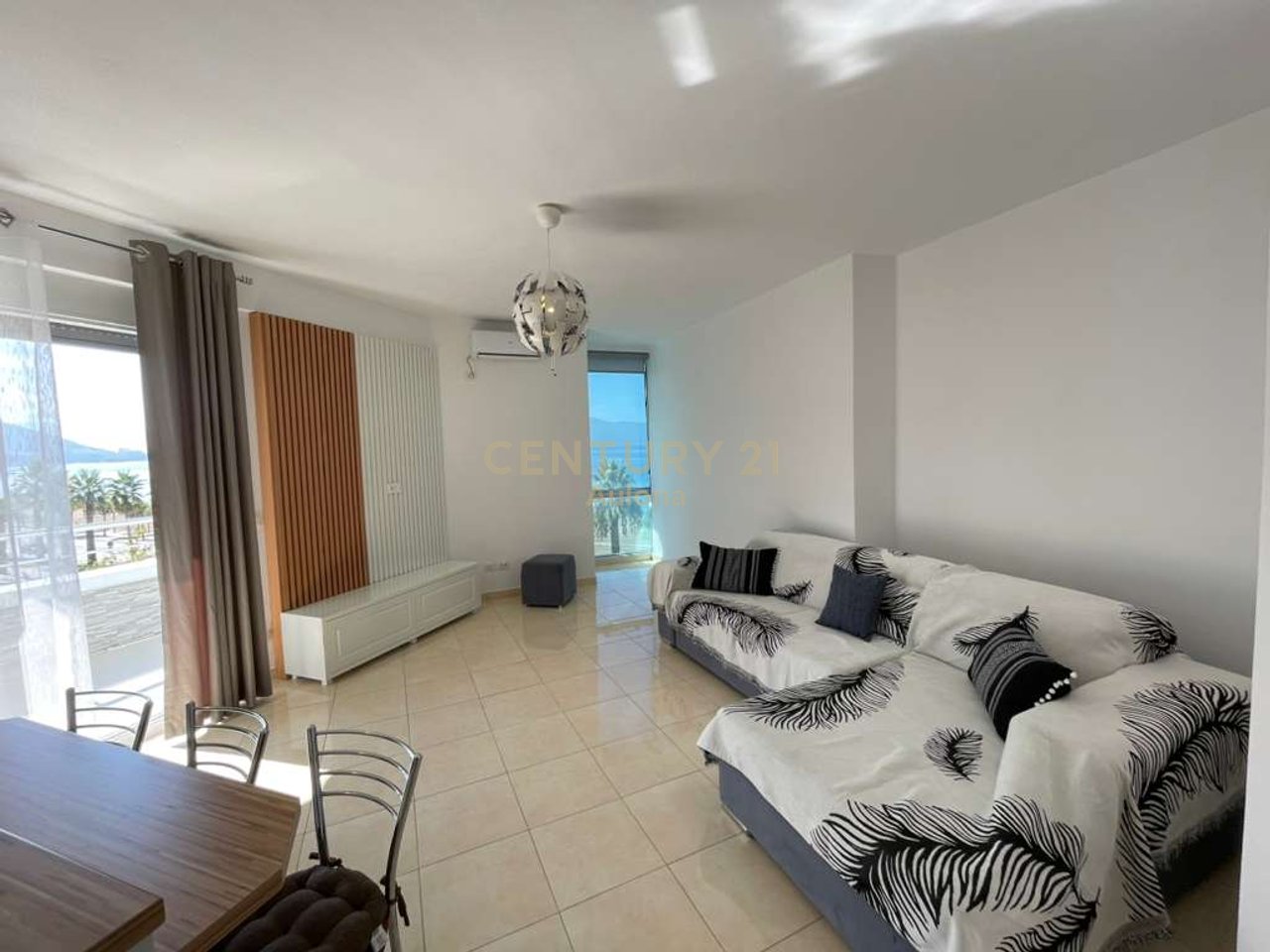 Appartamento 2+1+2 con vista mare in affitto