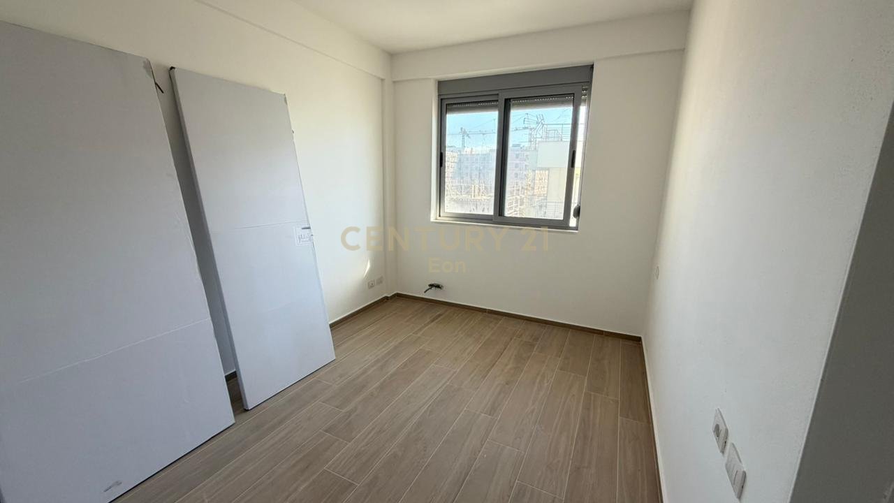 APARTAMENT 1+1 PER SHITJE NE GOLEM !