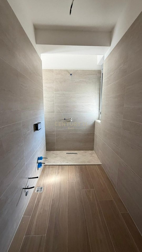 APARTAMENT 1+1 PER SHITJE NE GOLEM !