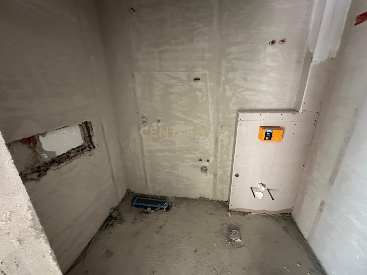 APARTMENT NUMBER 0 WITH A 70 square meter VERANDA BY THE SEA IN GOLEM NEAR HOTEL GRINT!