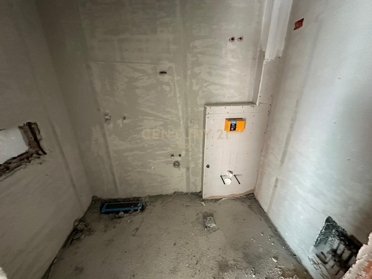 APARTMENT NUMBER 0 WITH A 70 square meter VERANDA BY THE SEA IN GOLEM NEAR HOTEL GRINT!