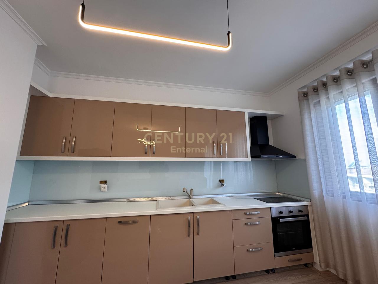 Apartament 2+1 per Qera ne hyrje te rezidences 'Kodra e Diellit'