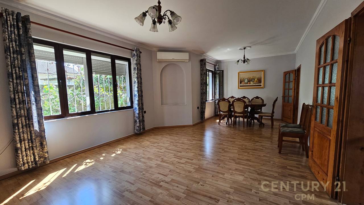 Villa in affitto vicino al Palazzo delle Brigate!