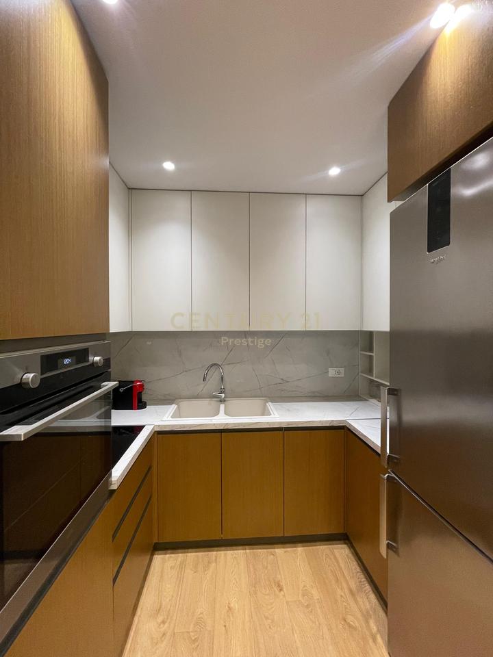 APPARTAMENTO 2+1+2 + GARAGE IN AFFITTO VICINO A "RADISSON COLLECTION", DRY LAKE, TIRANA!