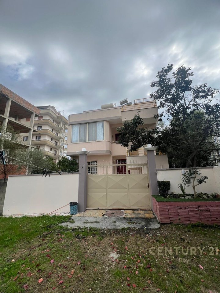 JEPET ME QIRA KATI I PARE I NJE SHTEPIE PRIVATE!!!