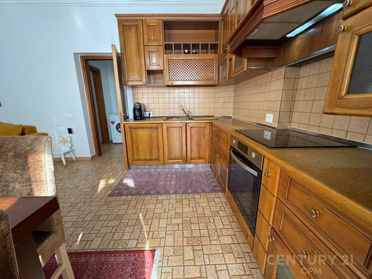Apartament 2+1 ne shitje tek rruga Mine Peza, prane Prokurorise!