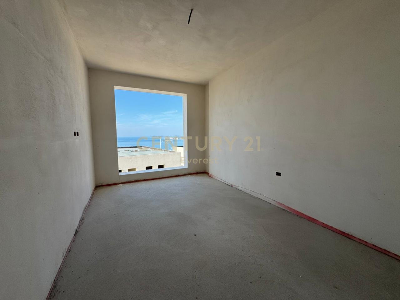 UJI I FTOHTE, APARTMENT FOR SALE 3+1+2