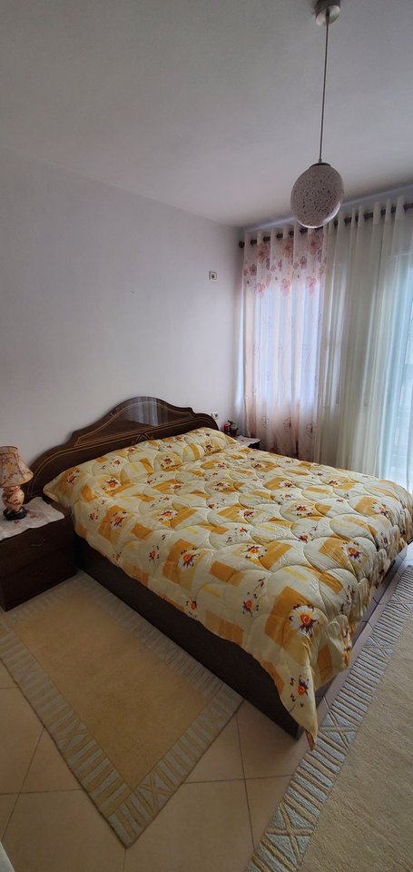 Apartament 2+1 Me Qira në Rrugen Haxhi Dalliu ,Prane Prokurorise Tiranes