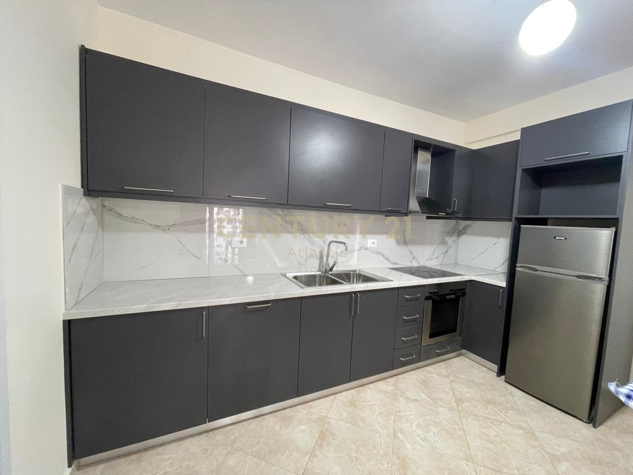 Apartament 1+1 me qira ne Plazh Rrota Kuqe, Durres!