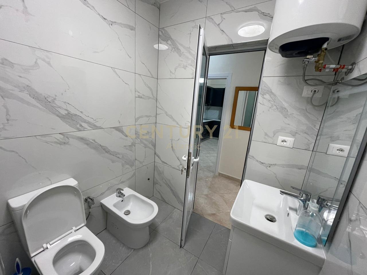 Apartament 1+1 me qira ne Plazh Rrota Kuqe, Durres!