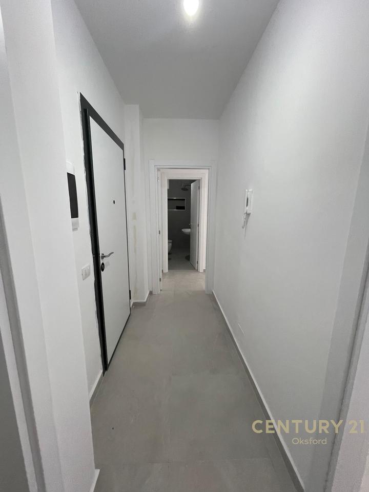 Apartament 2+1+2 për qira në Univers City!