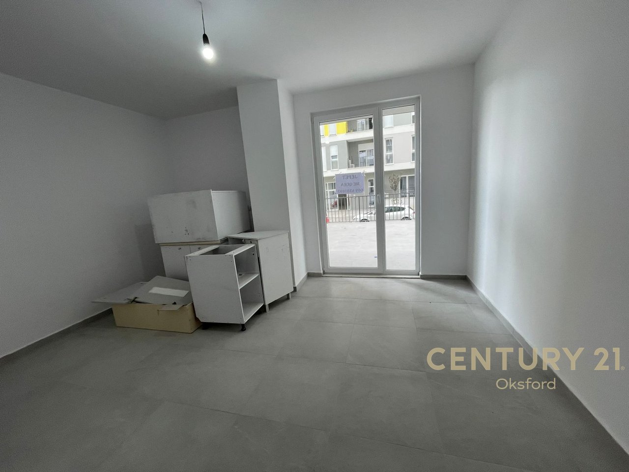 Apartament 2+1+2 për qira në Univers City!