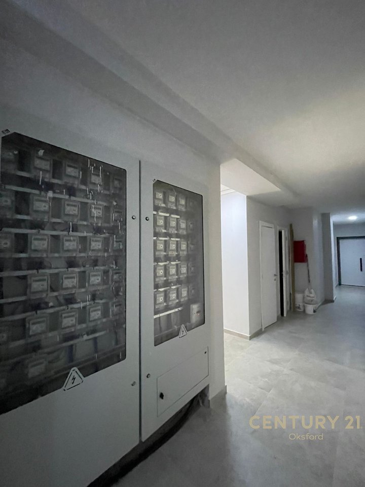 Apartament 2+1+2 për qira në Univers City!