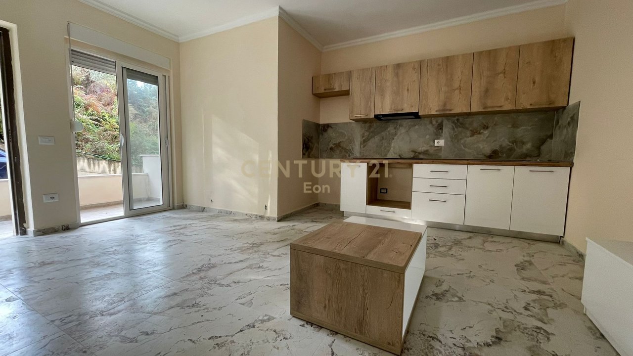 APARTMENT 1+1 FOR SALE AT SHKEMBI I KAVAJES, DURRES!