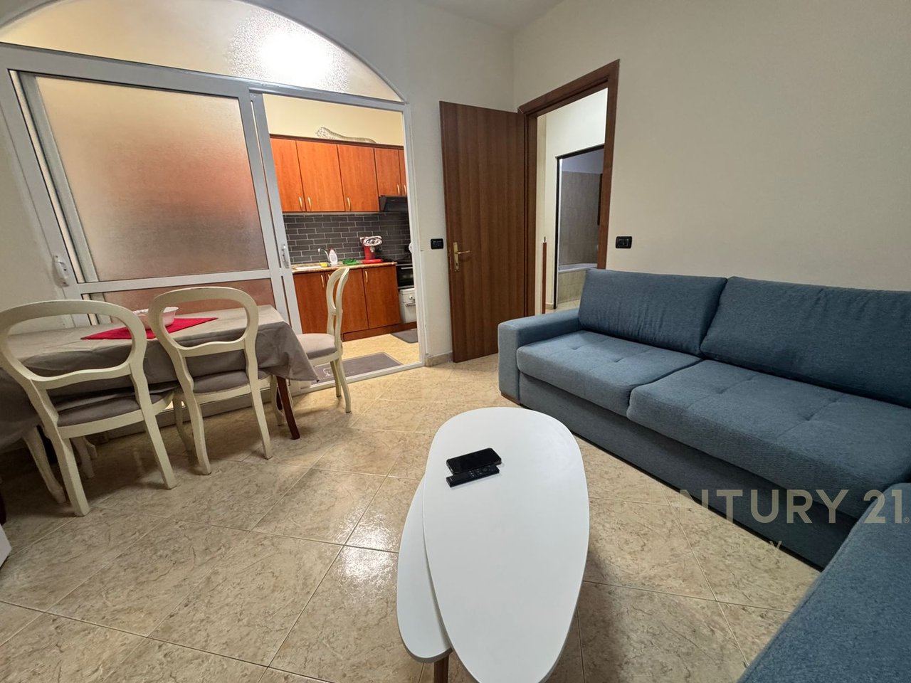 JAPIM ME QIRA APARTAMENT 1+1 NE PLAZH ILIRIA, DURRES!
