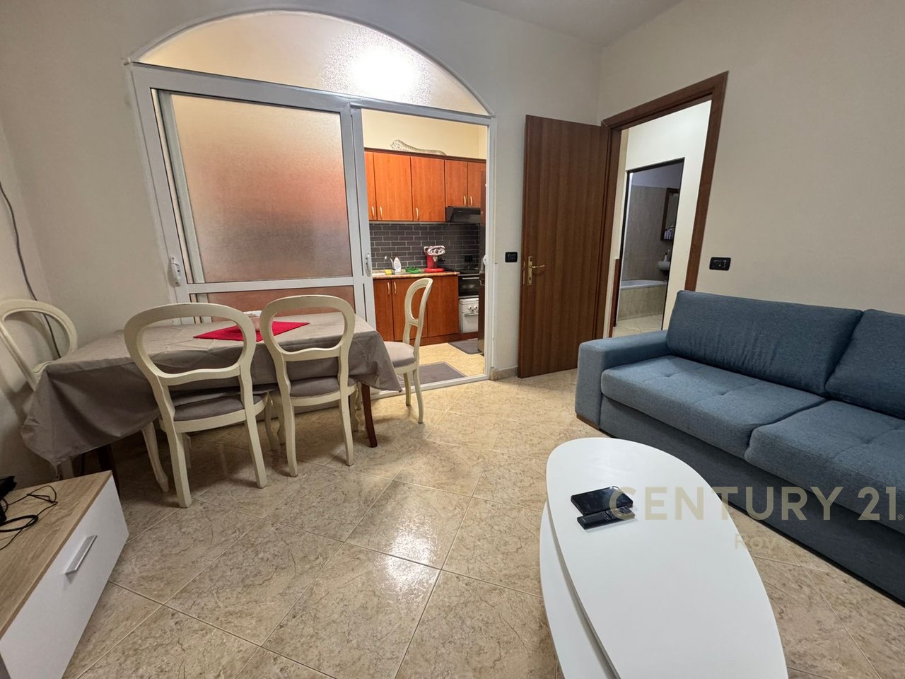 JAPIM ME QIRA APARTAMENT 1+1 NE PLAZH ILIRIA, DURRES!