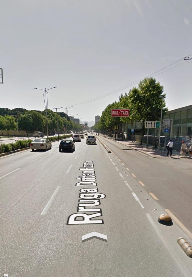 Ambiente Commerciale in Via Dritan Hoxha