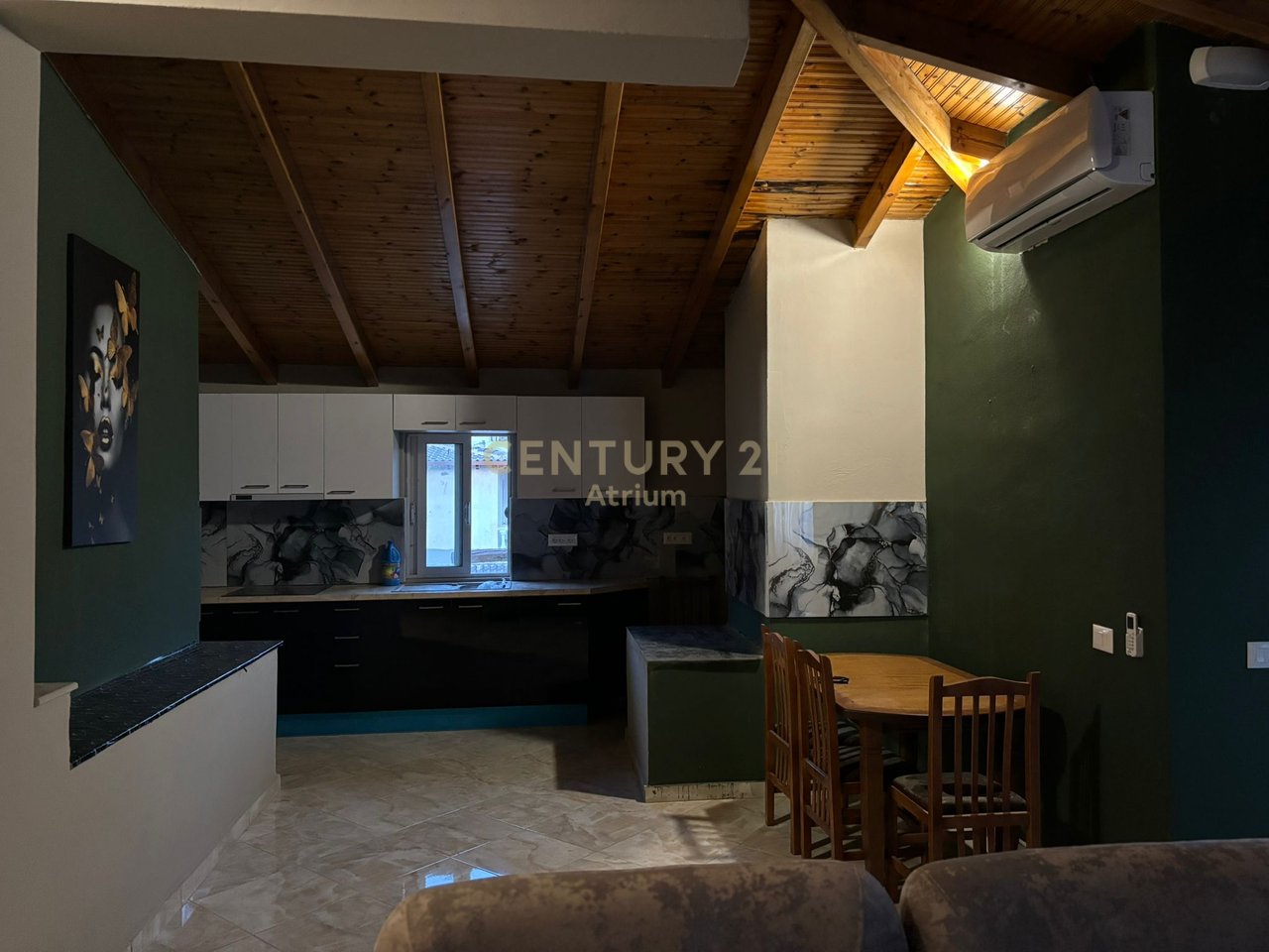 PENTHOUSE 3+1+3 FOR SALE IN SARANDA!