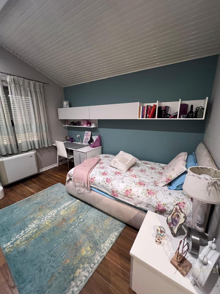 PENTHOUSE LUKSOZ NE QENDER PRANE  MINISTRISE SE DREJTESISE!