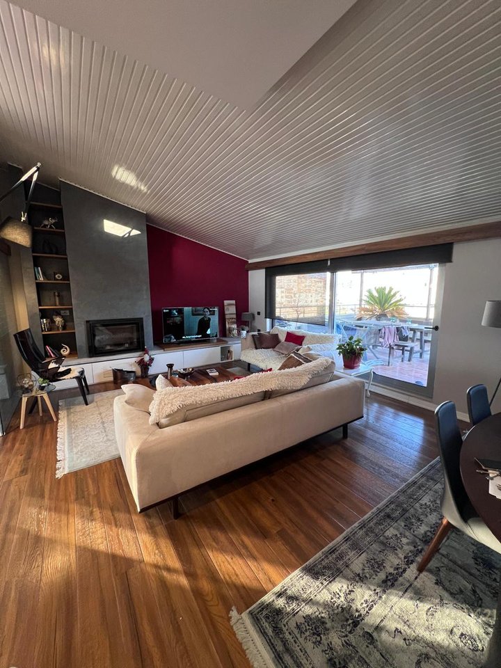 PENTHOUSE LUKSOZ NE QENDER PRANE  MINISTRISE SE DREJTESISE!