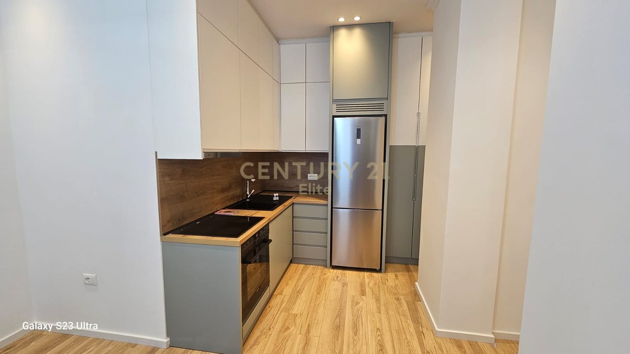 Qira, Apartament 2+1, Xhamllik