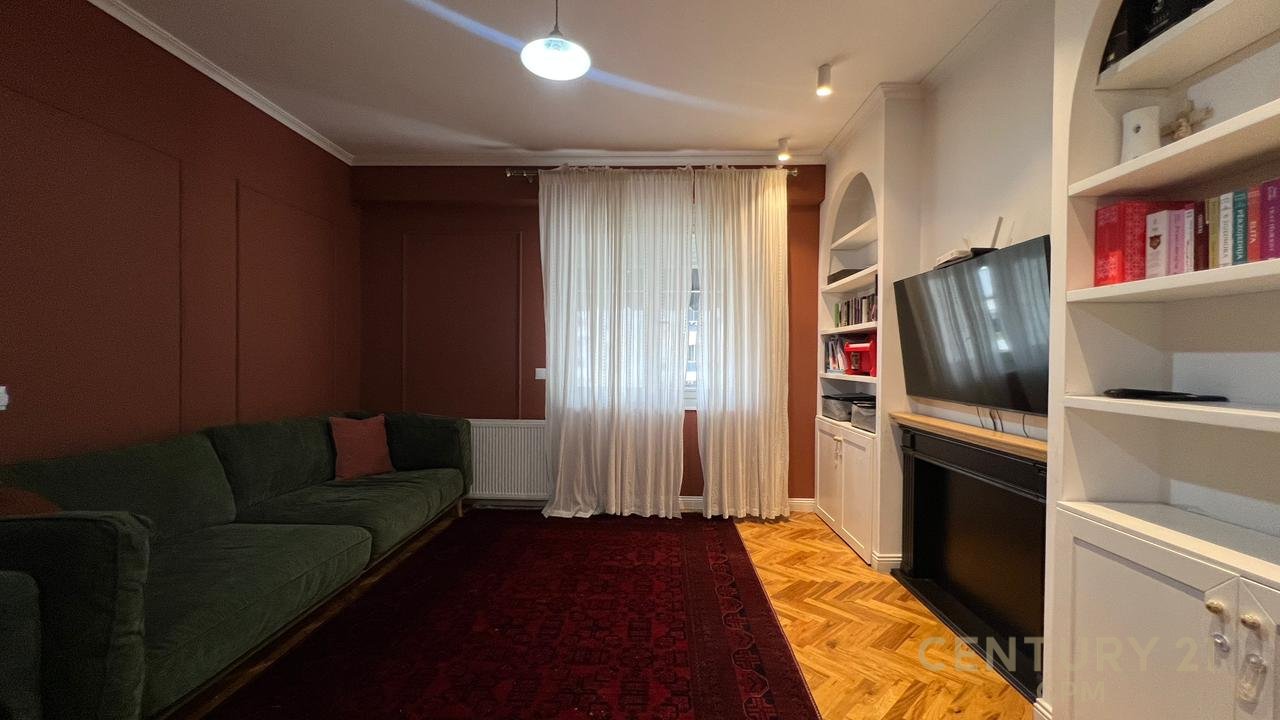 SHESIM APARTAMENT 2+1 ME POST PARKIMI TEK ISH PARKU!