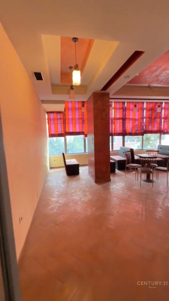 JEPET ME QIRA AMBIENT BIZNESI NE KAMEZ !