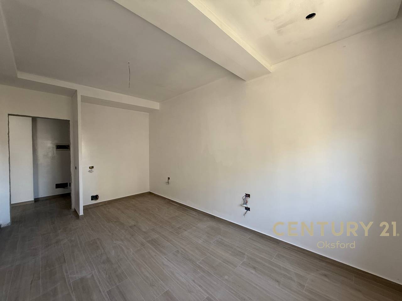 SHESIM APARTMENT 1+1, THE ONLY PROPERTY OF ROBI IN GOLEM!