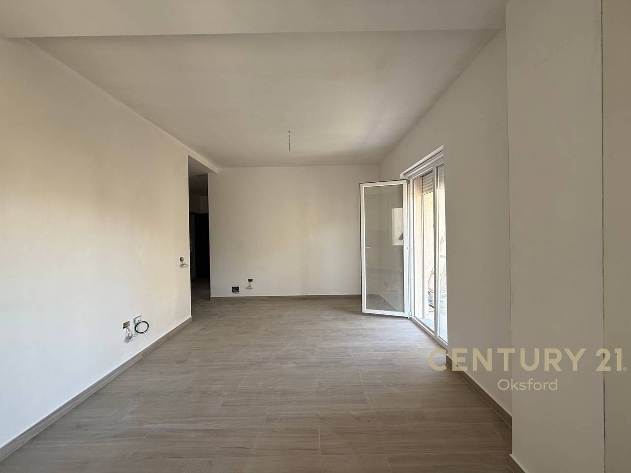 SHESIM APARTMENT 1+1, THE ONLY PROPERTY OF ROBI IN GOLEM!