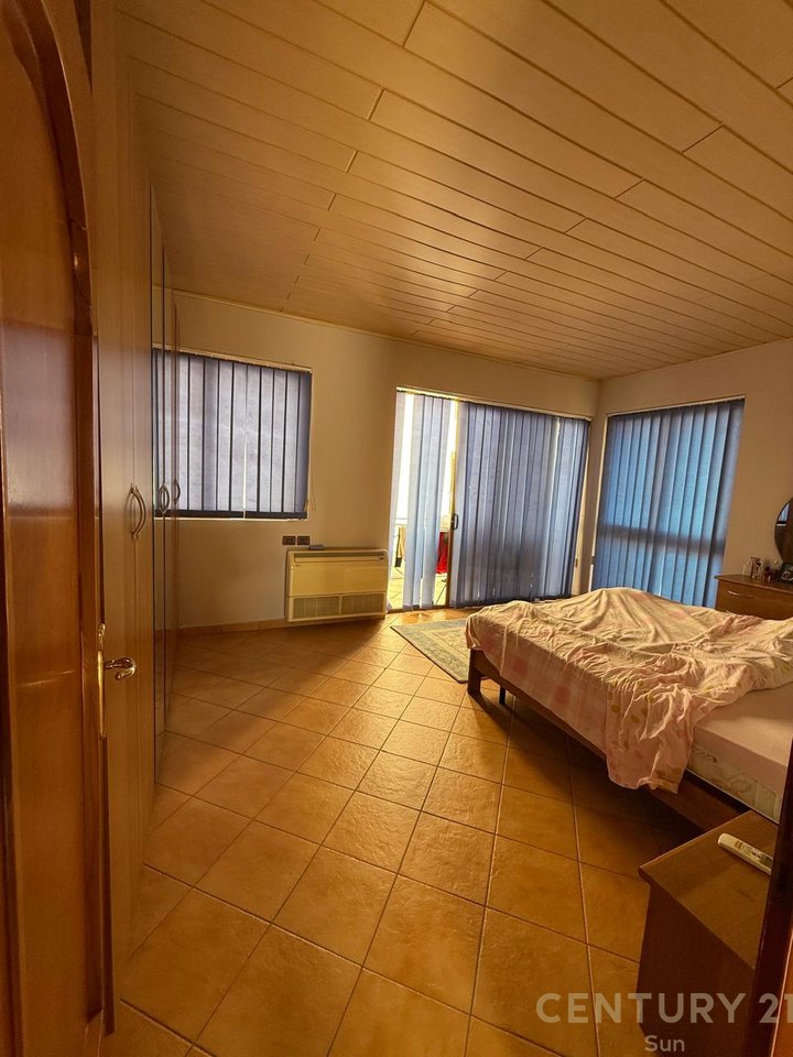 Vilë 4+2 Në Shitje në Don Bosco, Tiranë - 500,000€ | 408 m²