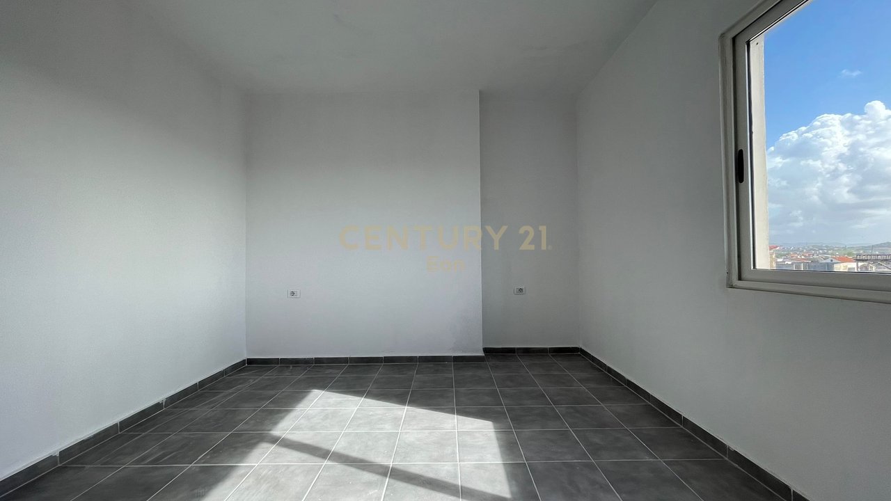 SHITET APARTAMENT 1+1 NE SHKOZET,DURRES !!!