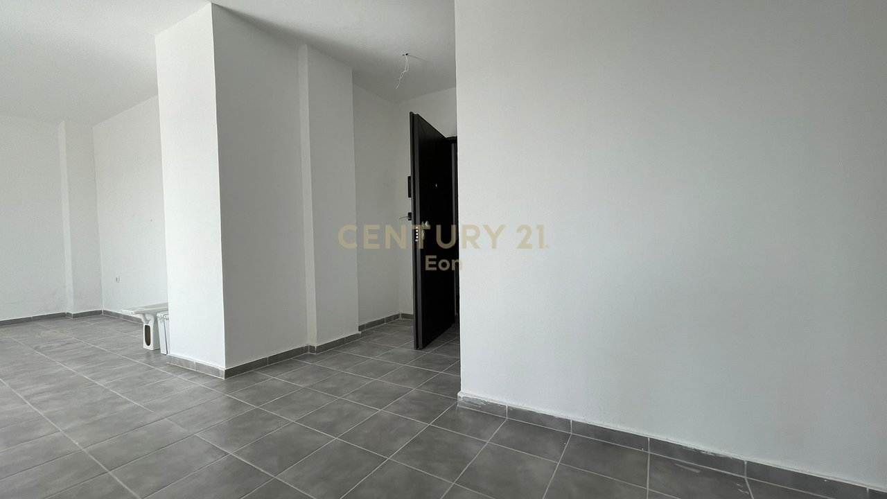 SHITET APARTAMENT 1+1 NE SHKOZET,DURRES !!!