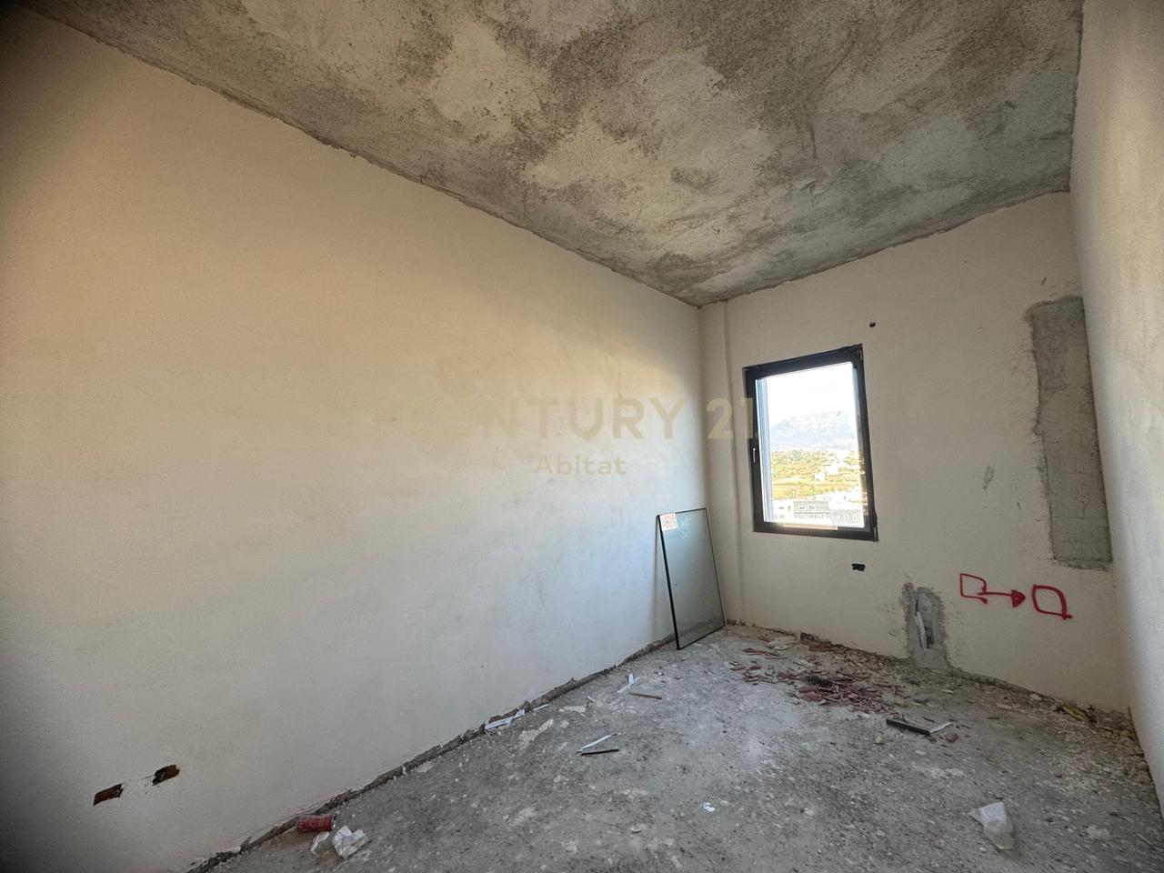 APARTMENT 2+1+2 FOR SALE AT THE DRY LAKE