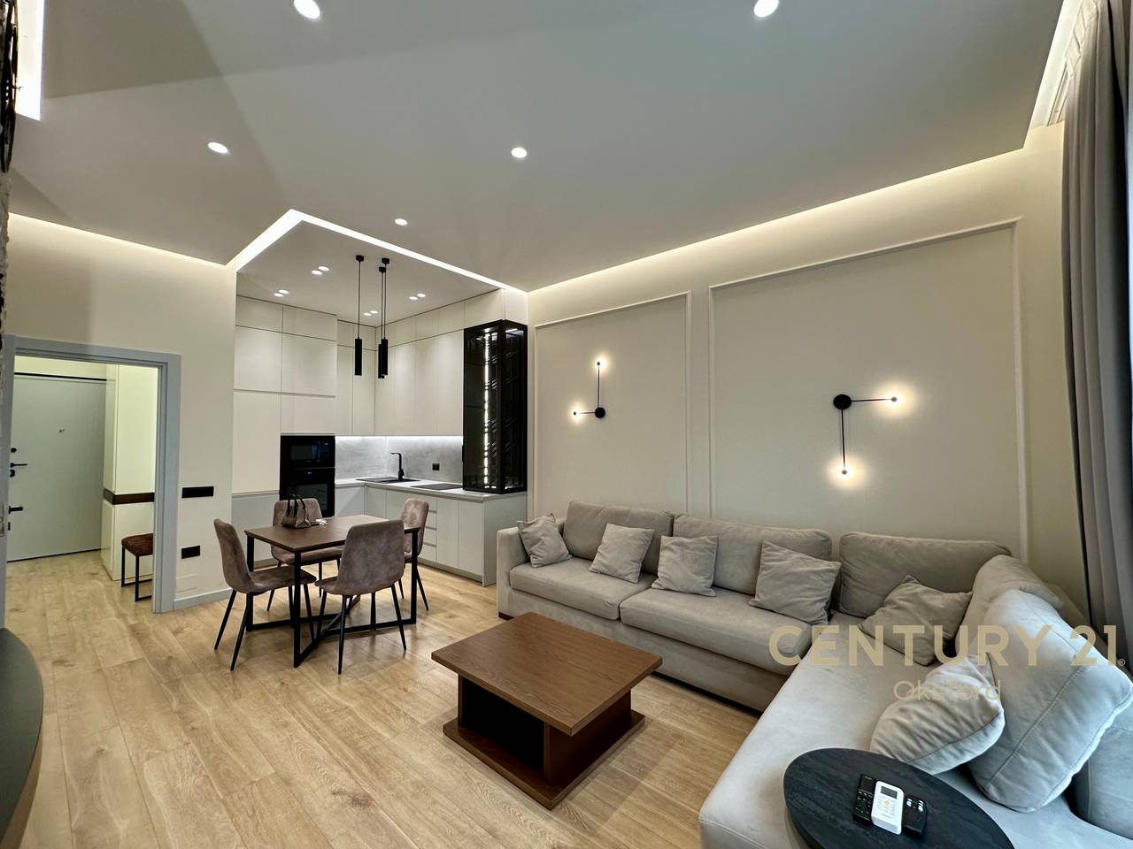 APPARTAMENTO 1+1 IN AFFITTO, IN PIAZZA 21, VIA KAVAJË!