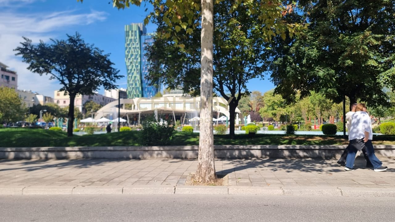 Bar / Ristorante in vendita a Shallvaret, Tirana - 250.000€!