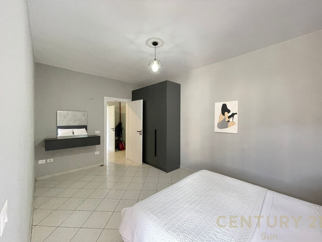 APPARTAMENTO 2+1 IN AFFITTO VICINO A VIA CIPAJVE-VLORE!