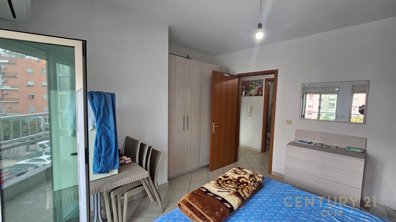 Apartament 1+1 Për Shitje tek Bulevardi i Ri, Tiranë