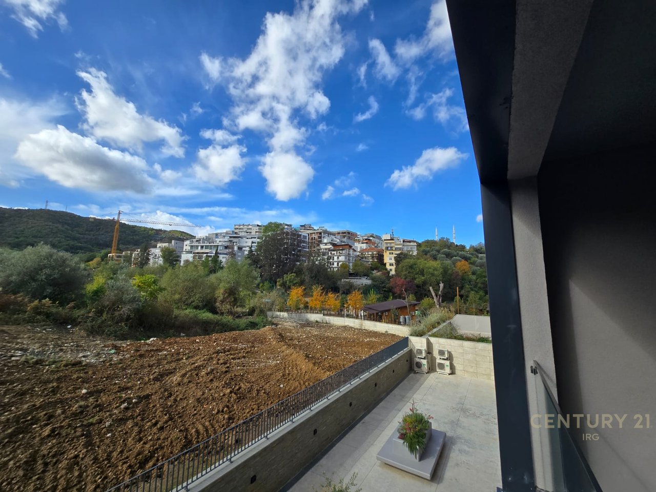 APARTMENT 2+1+2+PARKING SPACE AT THE ZOOLOGICAL GARDEN!
