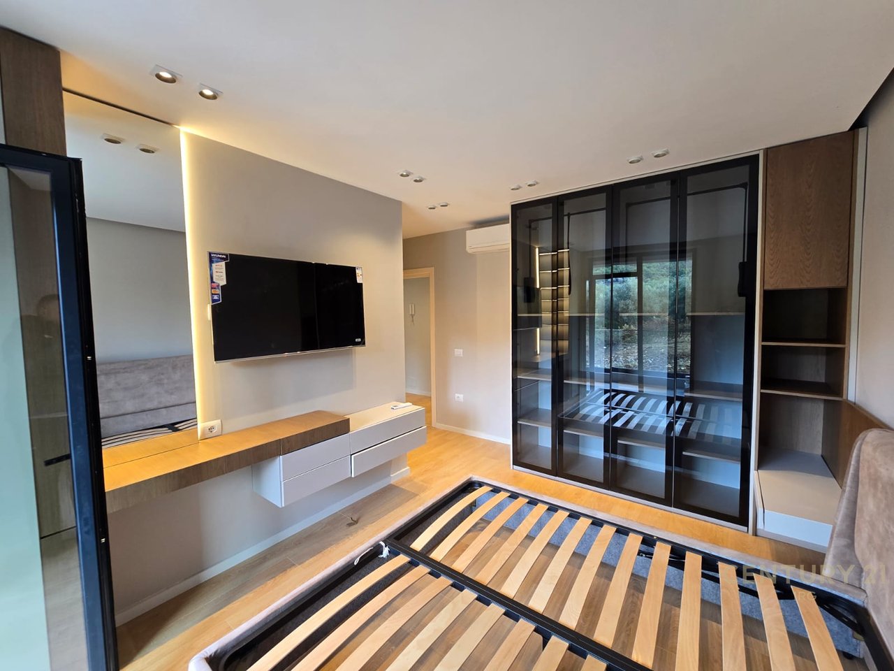 APARTMENT 2+1+2+PARKING SPACE AT THE ZOOLOGICAL GARDEN!