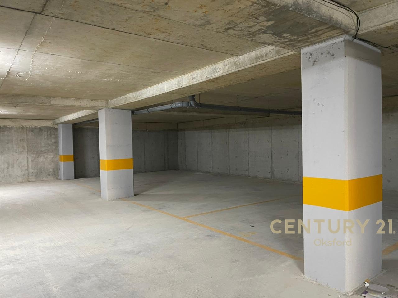 Apartament 3+1+2 për QIRA në Univers City!