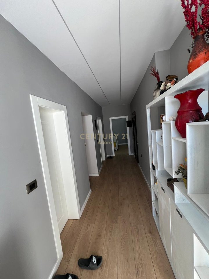 SHITET APARTAMENT 2+1 NE GOLEM PRANE HOTEL BONITA!