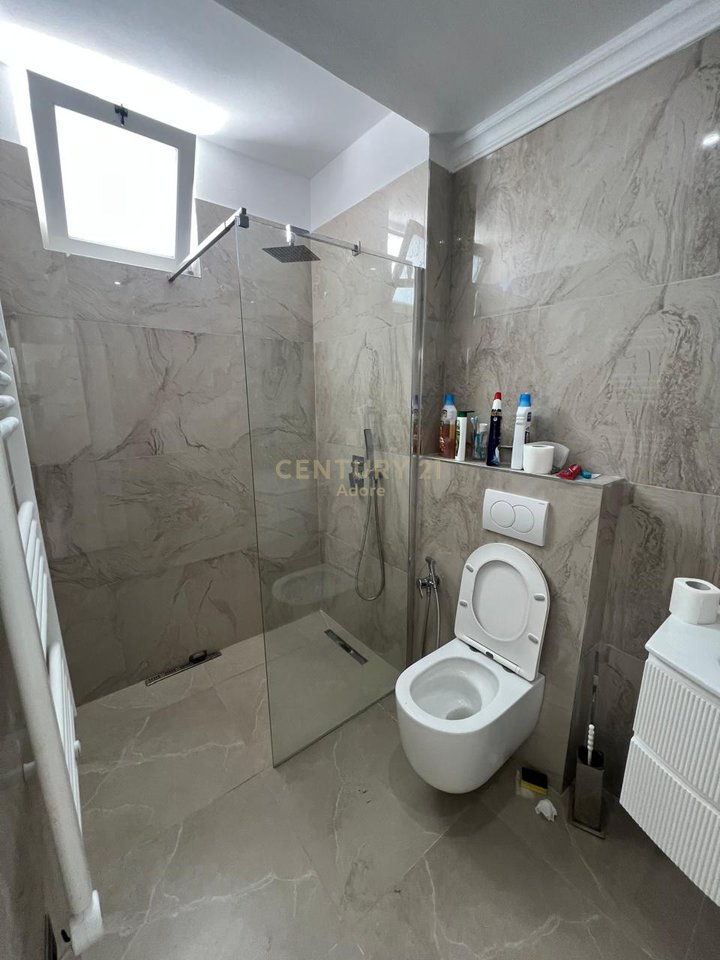 SHITET APARTAMENT 2+1 NE GOLEM PRANE HOTEL BONITA!