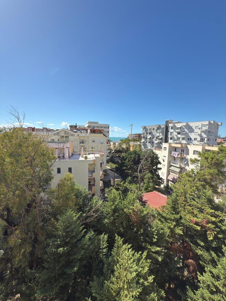 SHITET APARTAMENT 2+1 NE GOLEM PRANE HOTEL BONITA!