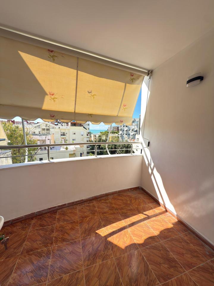 SHITET APARTAMENT 2+1 NE GOLEM PRANE HOTEL BONITA!