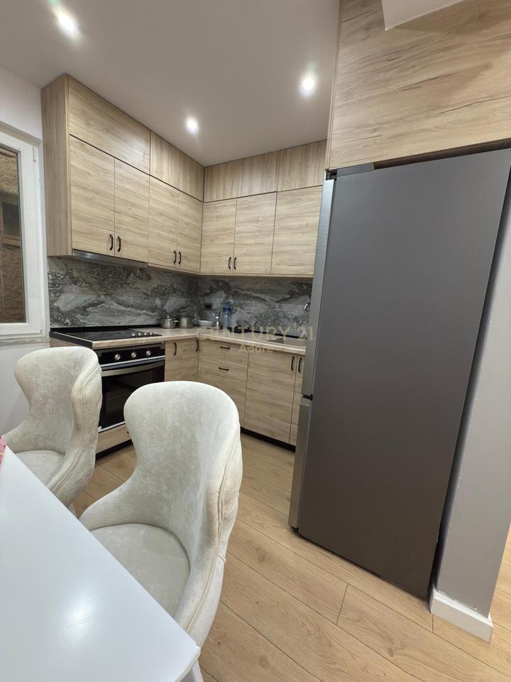 SHITET APARTAMENT 2+1 NE GOLEM PRANE HOTEL BONITA!